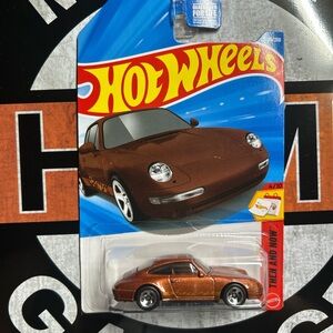 Hot Wheels Metallic Brown Toy Car